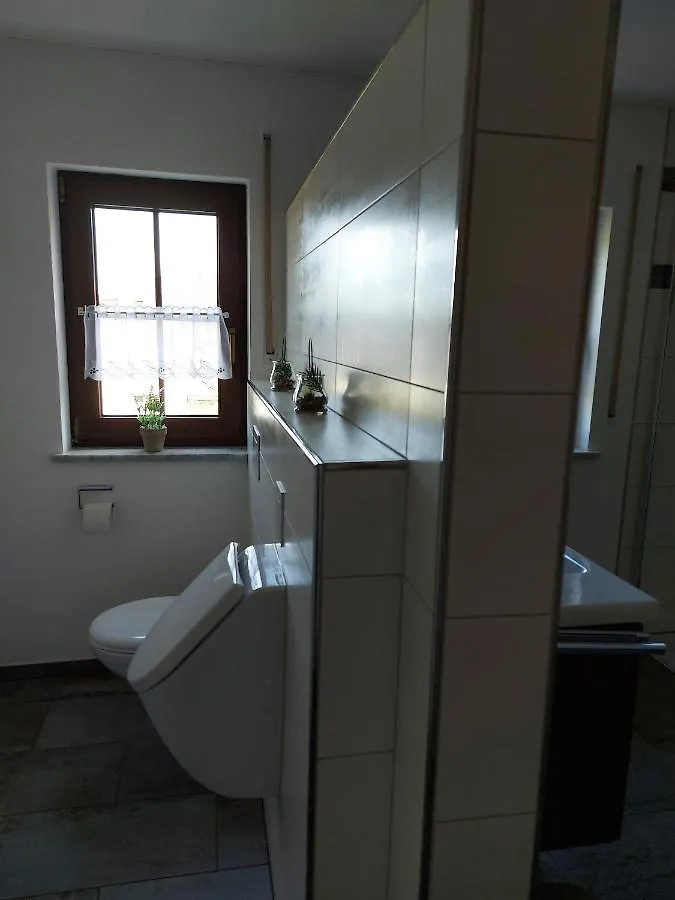 Renates Ferienhaus Riedenburg 0*,